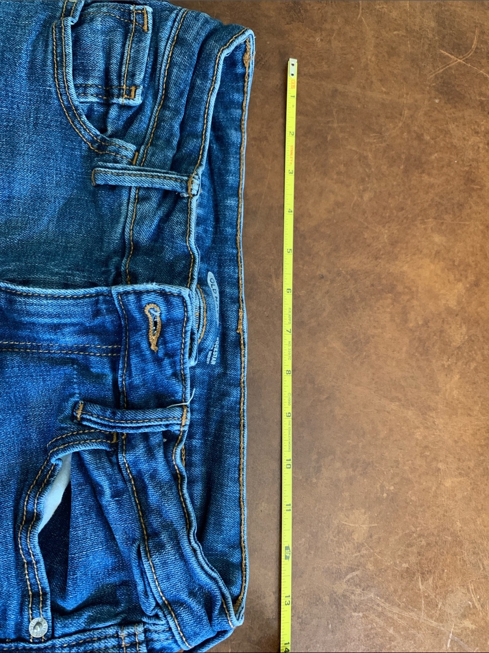 Old Navy Women's Skinny Jeans in Dark Blue Denim